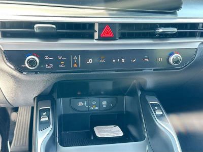 2026 Kia Sorento — photo 16 view