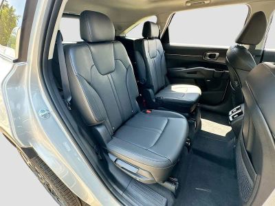 2026 Kia Sorento — photo 29 view