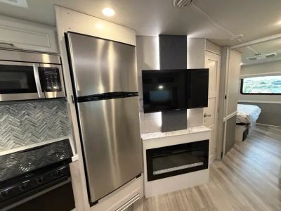 2023 Holiday Rambler INVICTA - Photo 9