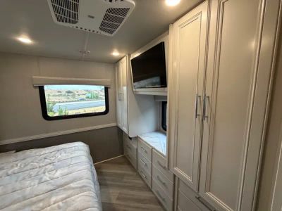 2023 Holiday Rambler INVICTA - Photo 15