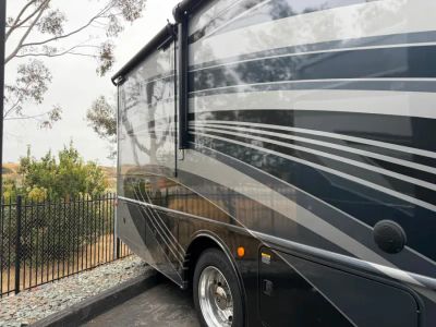 2023 Holiday Rambler INVICTA - Photo 24