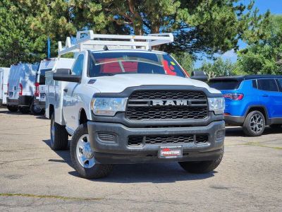 2022 RAM 2500 Tradesman Regular Cab 4x4 8' Box in Bright White Clearcoat — front three-quarter view