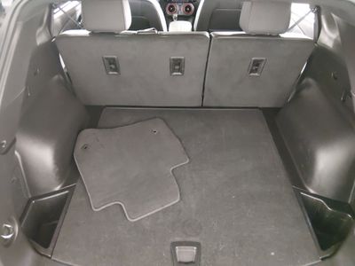 2025 Chevrolet Blazer - Photo 11