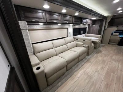 2026 Jayco SENECA PRESTIGE — photo 20 view