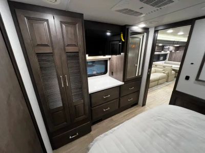 2026 Jayco SENECA PRESTIGE — photo 23 view