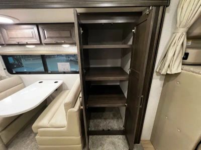 2026 Jayco SENECA PRESTIGE — photo 17 view