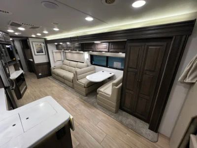 2026 Jayco SENECA PRESTIGE — photo 16 view