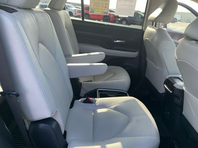 2024 Toyota Grand Highlander - Photo 19