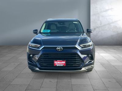 2024 Toyota Grand Highlander - Photo 2