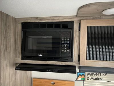 2021 Forest River RV Cherokee Alpha Wolf - Photo 16