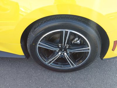 2024 Ford Mustang - Photo 10