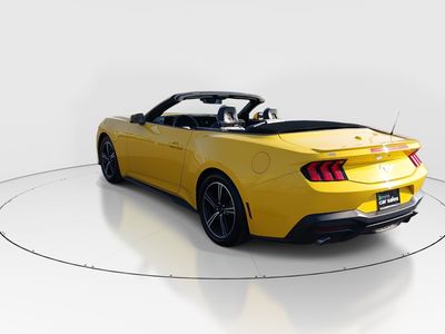 2024 Ford Mustang - Photo 5