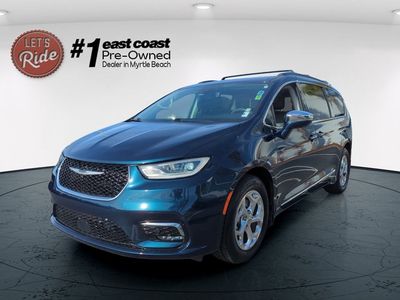 2022 Chrysler Pacifica - Photo 1