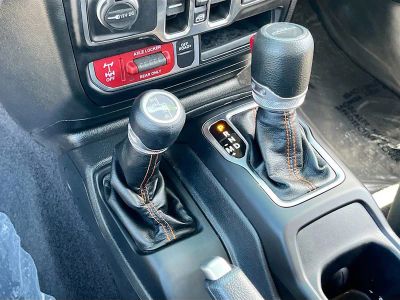 2023 Jeep Gladiator — photo 17 view