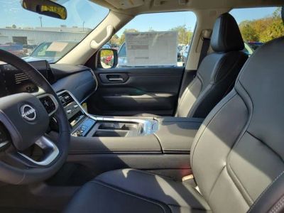 2026 Nissan Armada — photo 8 view