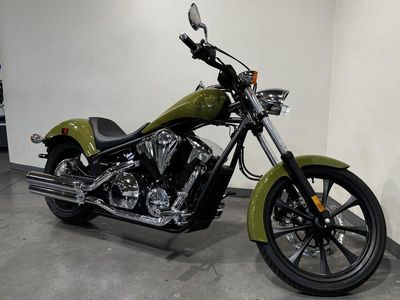 2025 Honda Fury - Photo 2