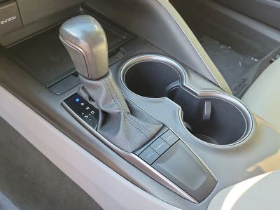 2023 Toyota Camry — photo 32 view
