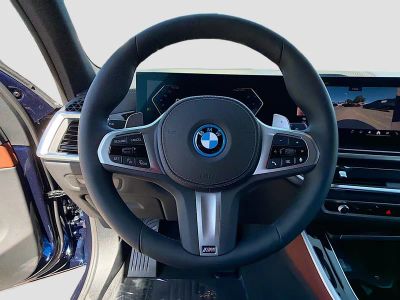 2026 BMW X5 — photo 40 view