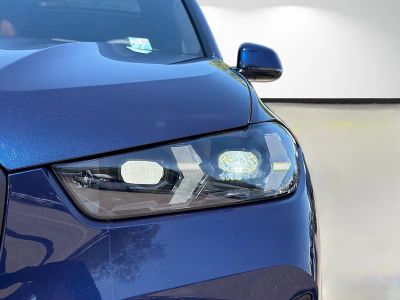 2026 BMW X5 — photo 9 view