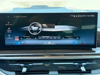 2026 BMW X5 — photo 35 view