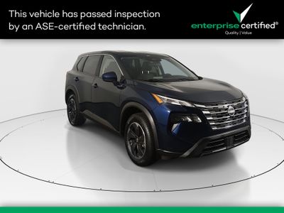 2024 Nissan Rogue FWD SV — front three-quarter view