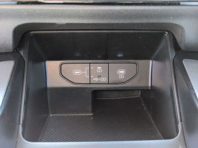 2025 Kia Sorento - Photo 17