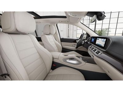 2026 Mercedes-Benz GLE — interior view