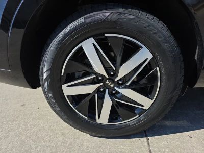 2021 Kia Sorento — photo 16 view