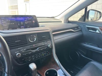 2017 Lexus RX - Photo 18