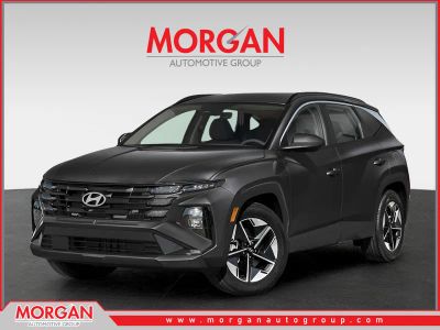 2026 Hyundai TUCSON SEL in Phantom Black — front three-quarter view