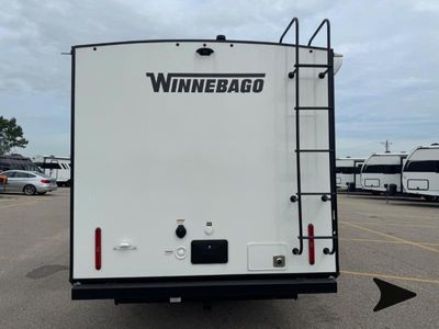 2026 Winnebago Thrive - Photo 4