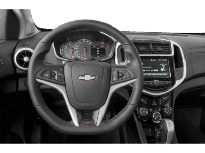 2020 Chevrolet Sonic - Photo 4