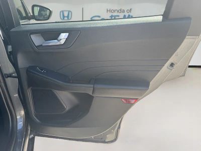 2023 Ford Escape — photo 29 view