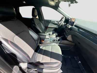 2023 Ford Escape — photo 30 view