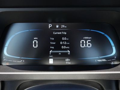 2026 Hyundai Elantra - Photo 36