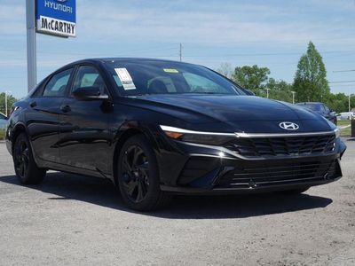 2026 Hyundai Elantra - Photo 2