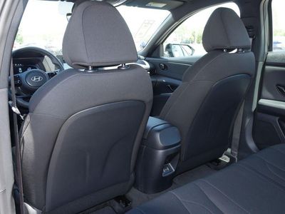 2026 Hyundai Elantra - Photo 25