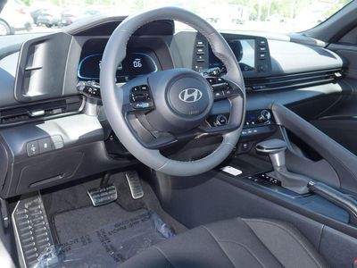 2026 Hyundai Elantra - Photo 32