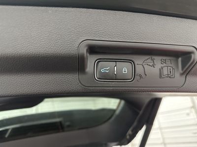 2022 Ford Explorer - Photo 26