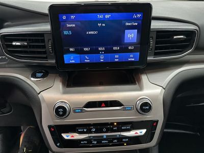 2022 Ford Explorer - Photo 15