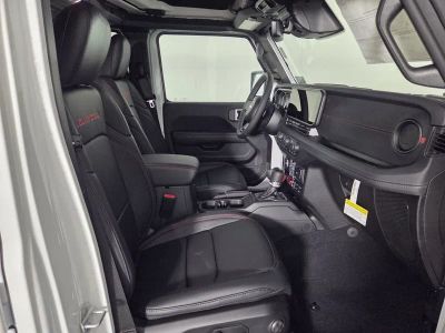 2026 Jeep Gladiator — photo 20 view