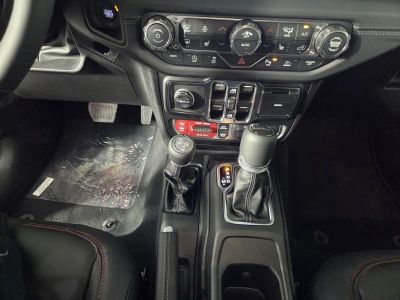 2026 Jeep Gladiator — photo 11 view