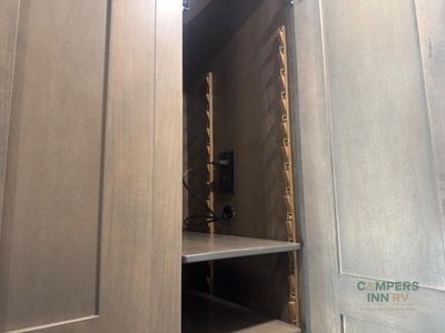 2025 Dynamax Isata 5 — photo 38 view
