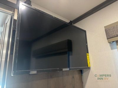 2025 Dynamax Isata 5 — photo 42 view