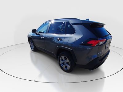 2025 Toyota RAV4 - Photo 5