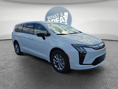 2027 Chrysler Pacifica Select in Bright White Clearcoat — front three-quarter view