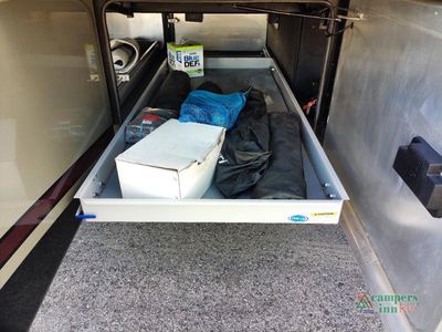 2023 Tiffin Motorhomes Phaeton - Photo 11