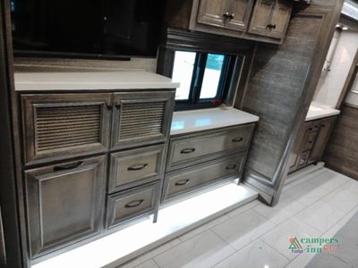 2023 Tiffin Motorhomes Phaeton - Photo 45