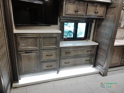2023 Tiffin Motorhomes Phaeton - Photo 46