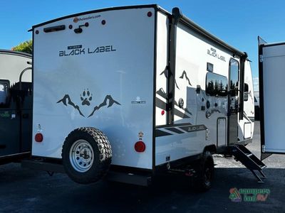 2024 Forest River RV Cherokee Wolf Pup Black Label - Photo 9